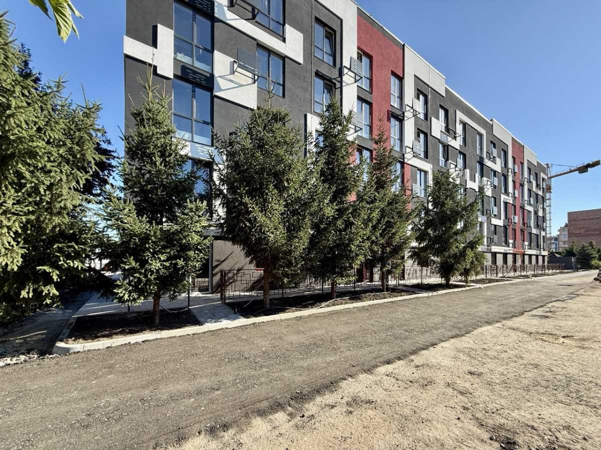 Продаж 1-кімнатної квартири 31 м², Інститутська вул., 5