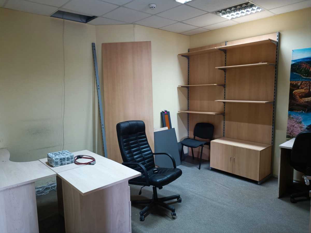 Оренда офісу 74 м², Радіщева вул.