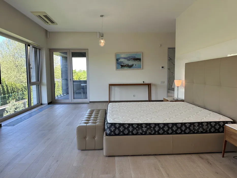Оренда будинку 500 м², Осокорська вул.