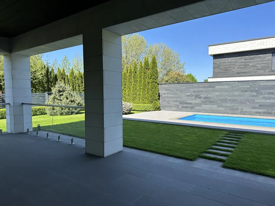 Оренда будинку 500 м², Осокорська вул.