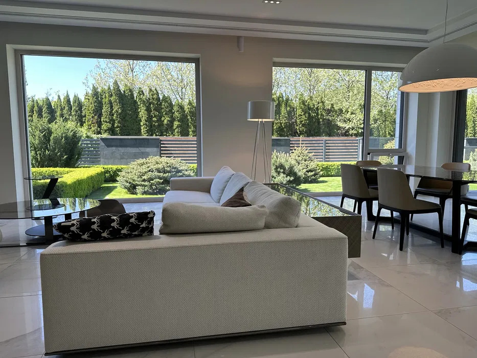 Оренда будинку 500 м², Осокорська вул.