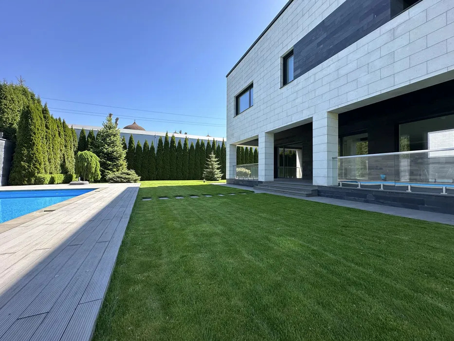 Оренда будинку 500 м², Осокорська вул.