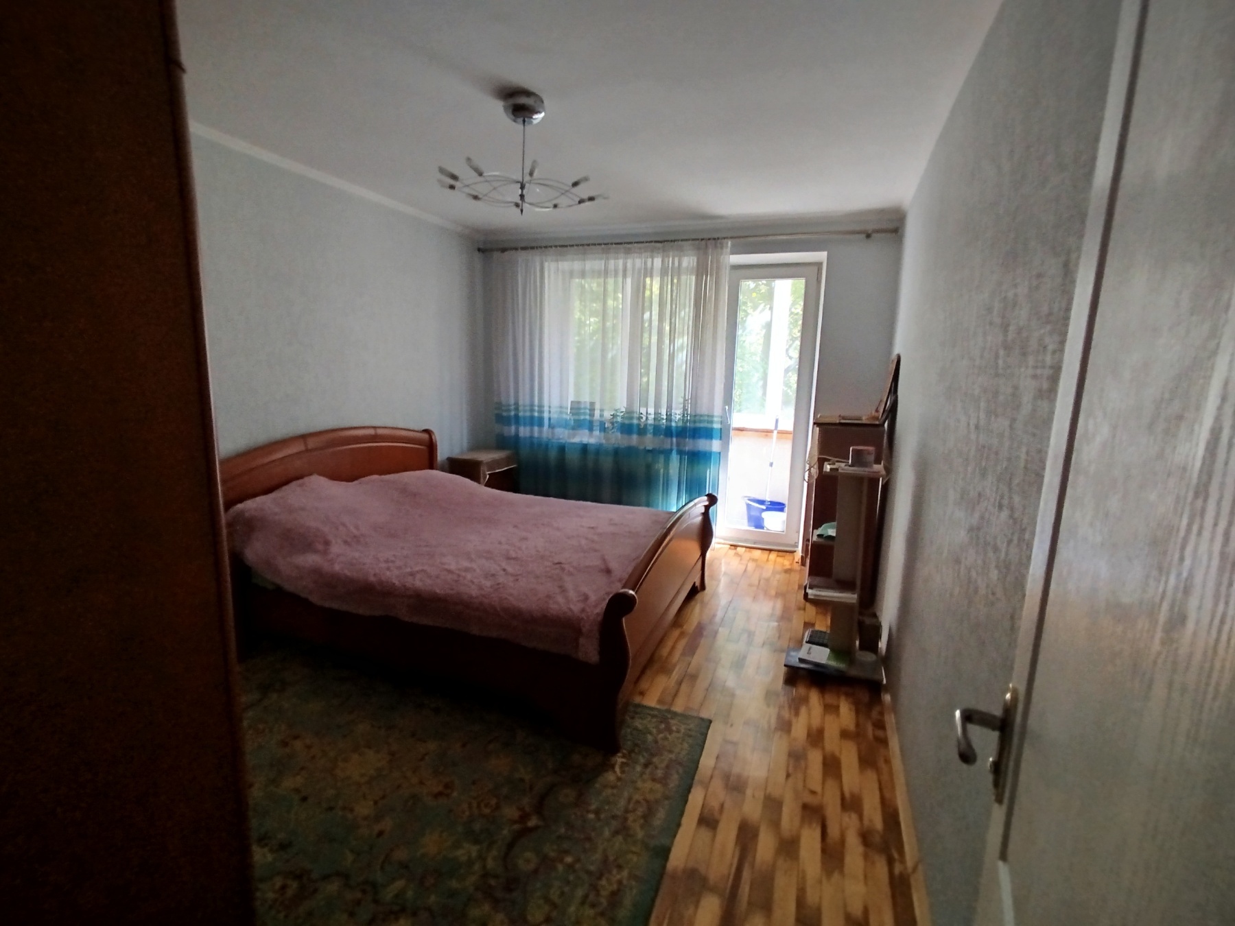 Продажа 3-комнатной квартиры 70 м², Фабрично-заводская ул., 20