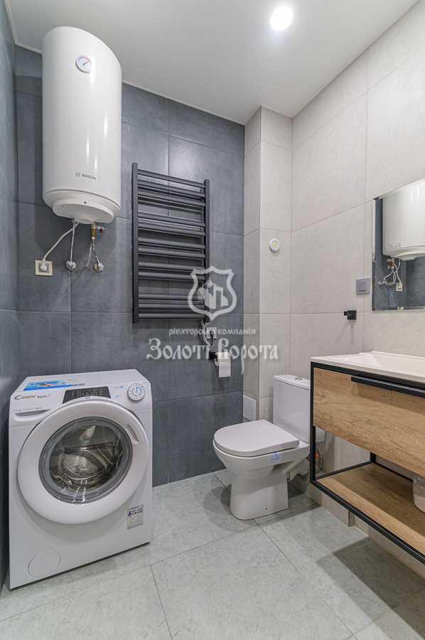 Продажа 1-комнатной квартиры 32 м², Кадетский Гай ул., 10