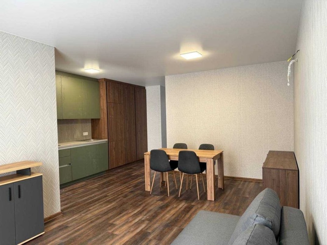 Продажа 2-комнатной квартиры 63 м²