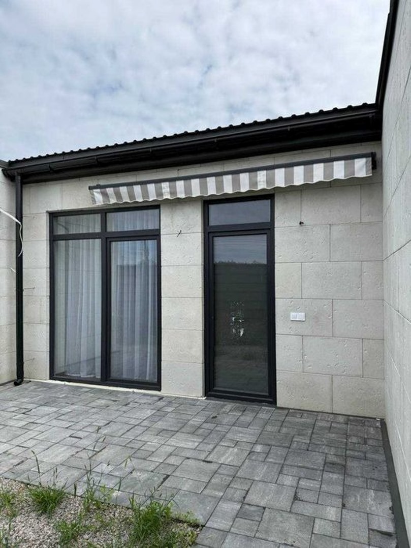 Продажа 2-комнатной квартиры 63 м²