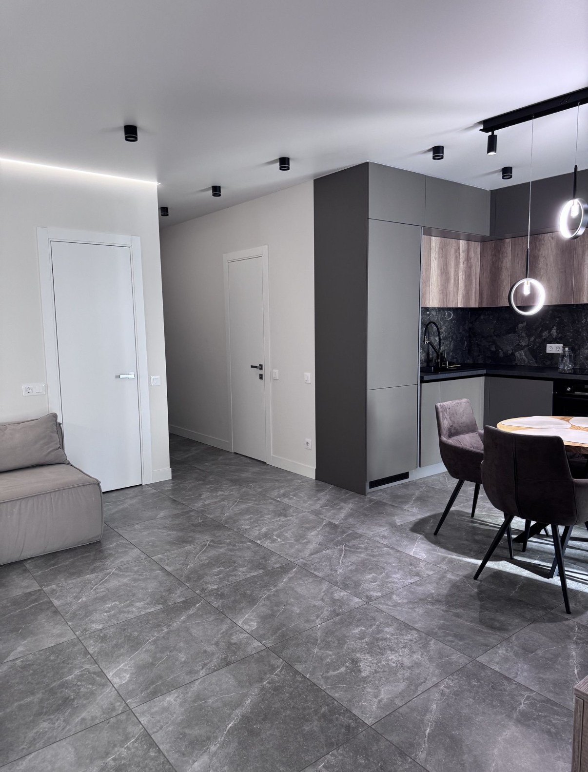 Продажа 2-комнатной квартиры 54 м², Мандрыковская ул., 51М