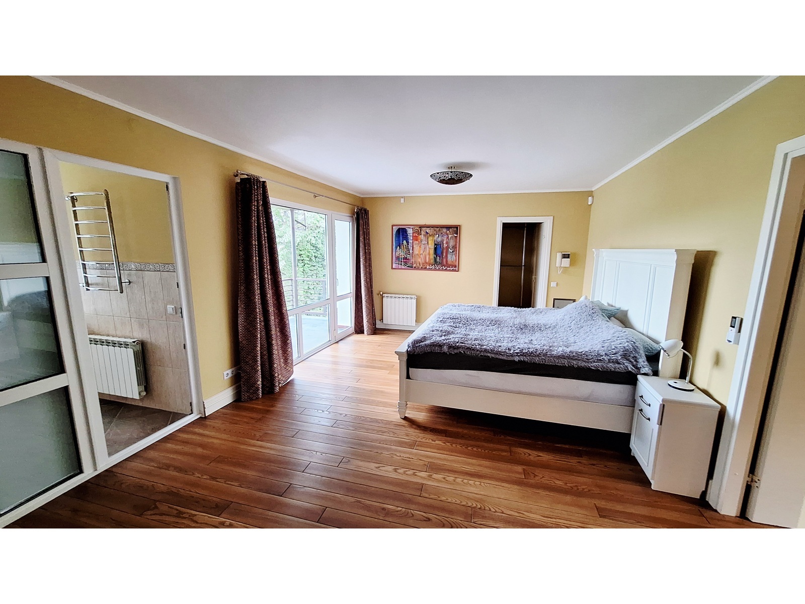 Оренда будинку 188 м², Дежньова вул.