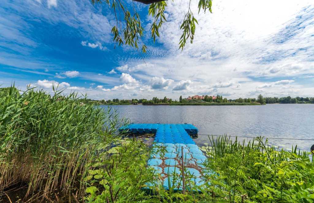 Продажа коттеджа 460 м², Старокиевская ул.