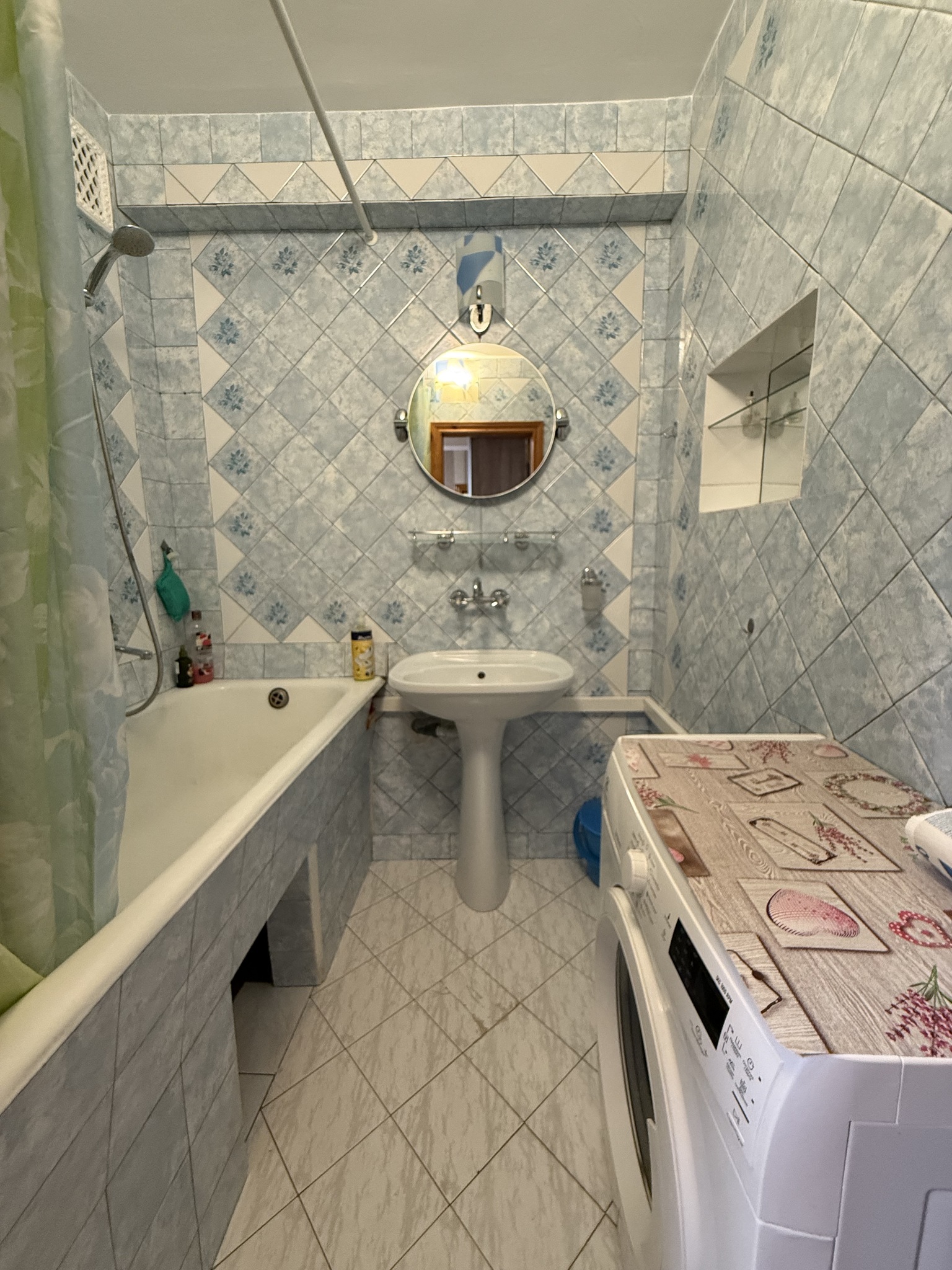 Аренда 3-комнатной квартиры 68 м², Владимира Антоновича ул., 103А