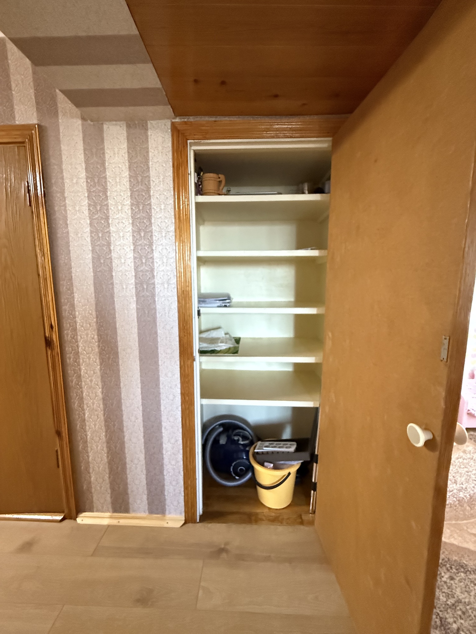 Аренда 3-комнатной квартиры 68 м², Владимира Антоновича ул., 103А