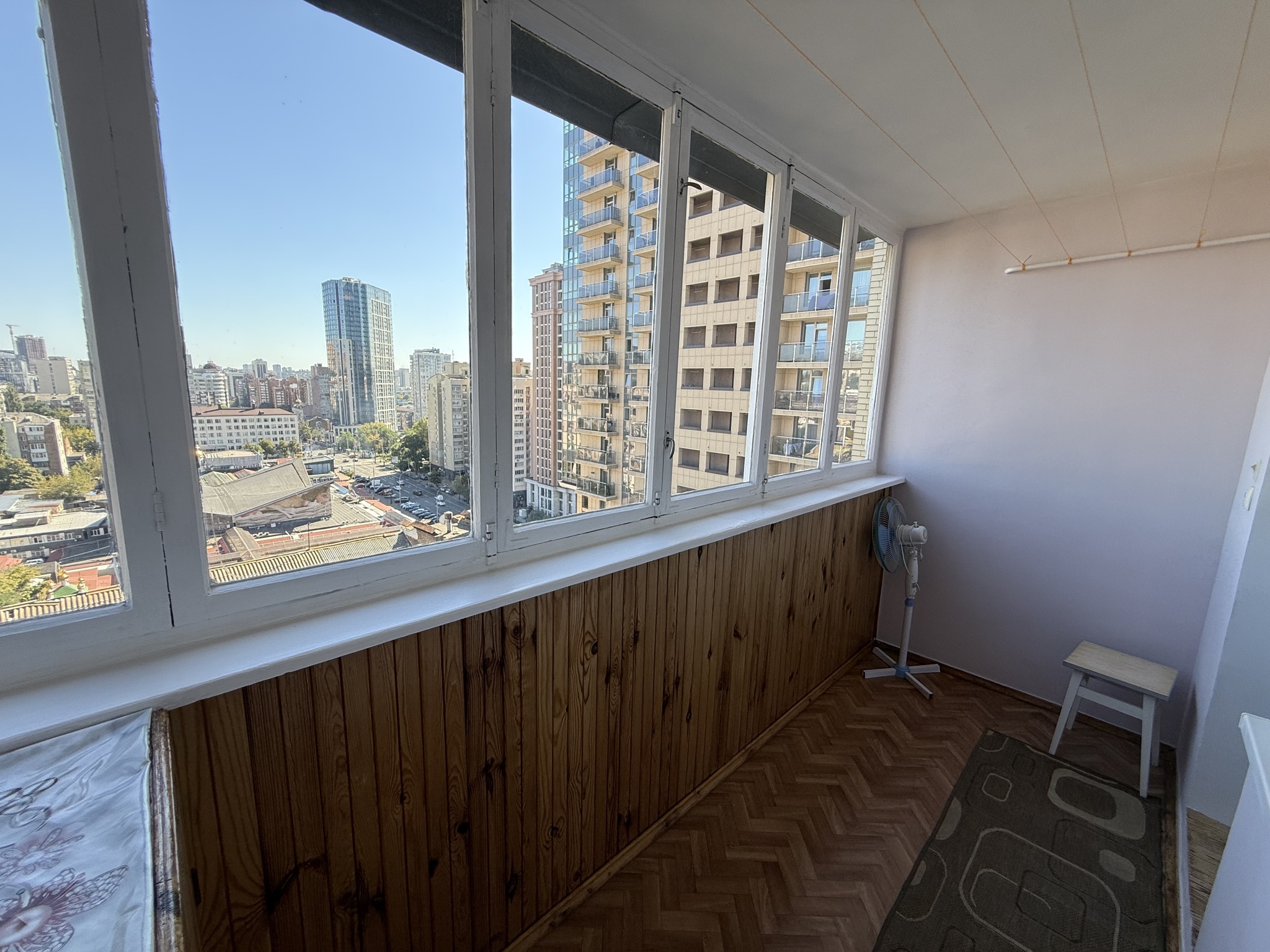 Аренда 3-комнатной квартиры 68 м², Владимира Антоновича ул., 103А