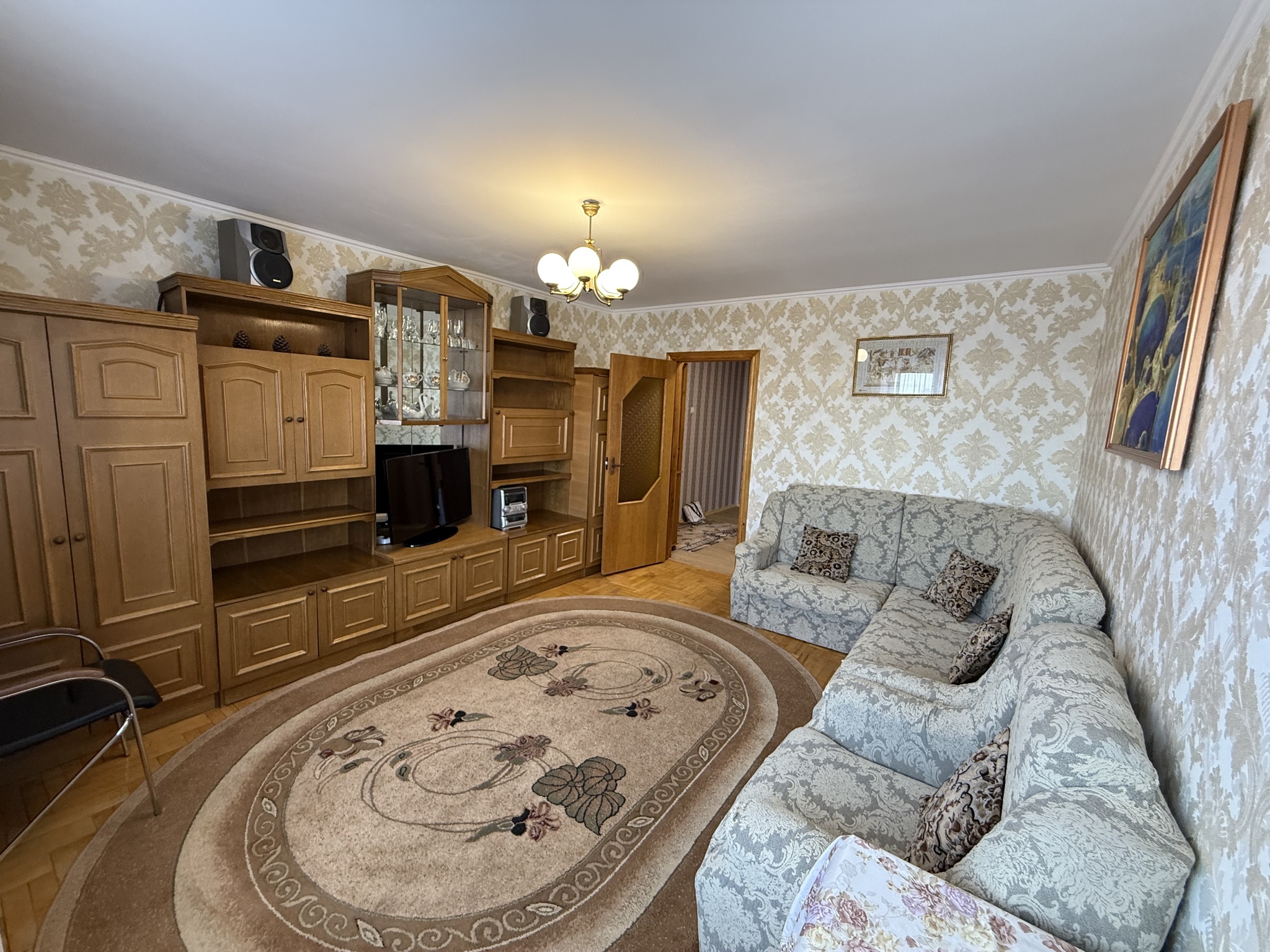 Аренда 3-комнатной квартиры 68 м², Владимира Антоновича ул., 103А