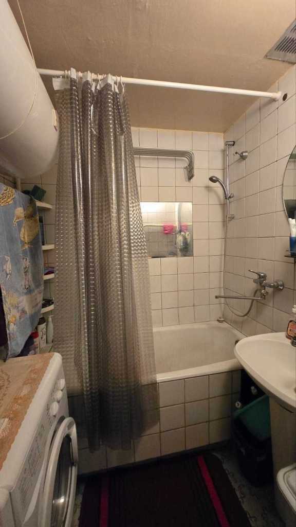 Продаж 3-кімнатної квартири 60 м², Декабристів вул.