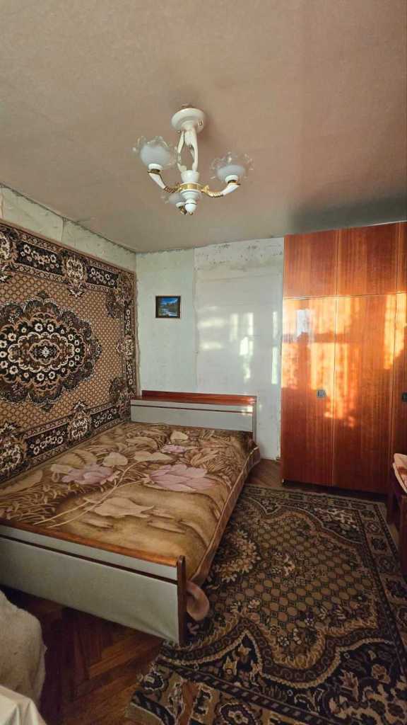 Продаж 3-кімнатної квартири 60 м², Декабристів вул.