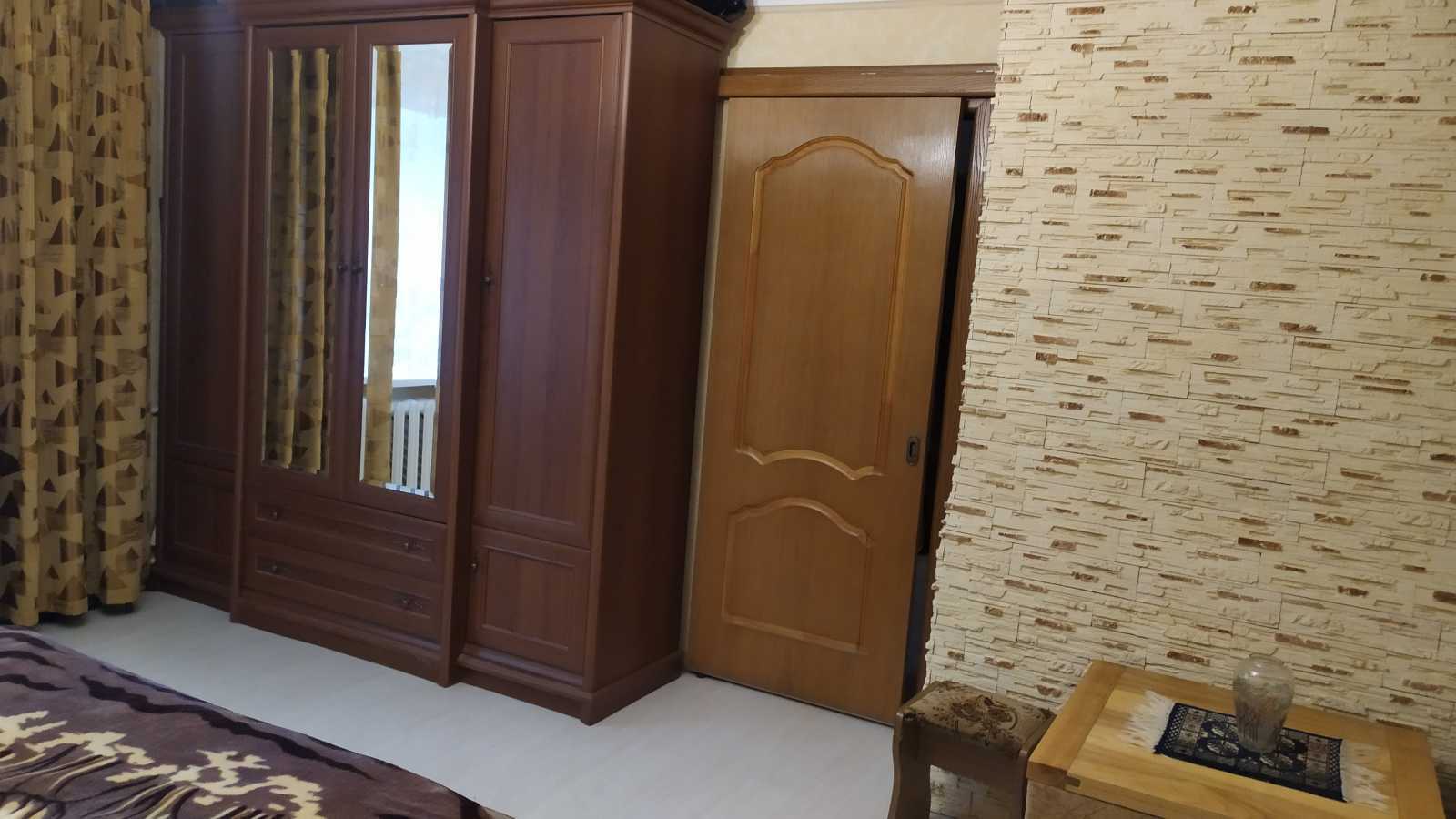 Оренда будинку 60 м², Гвардійська вул., 35