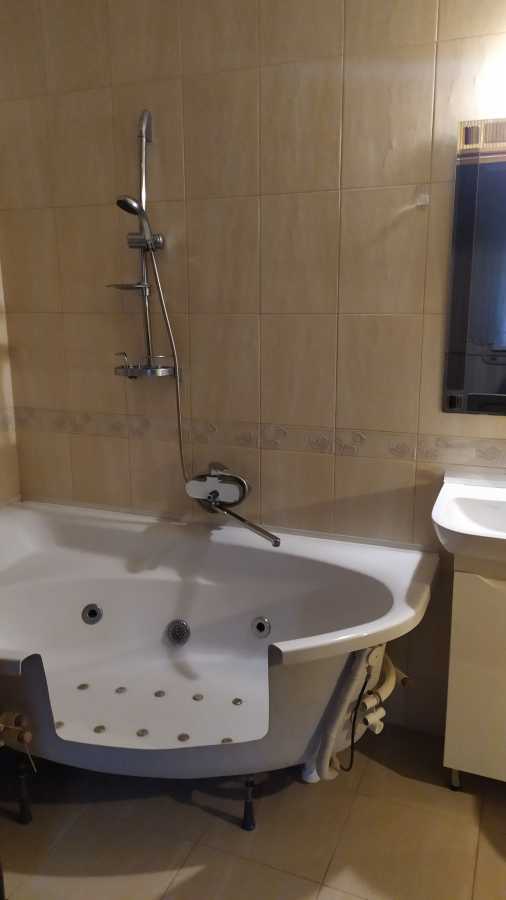 Оренда будинку 60 м², Гвардійська вул., 35
