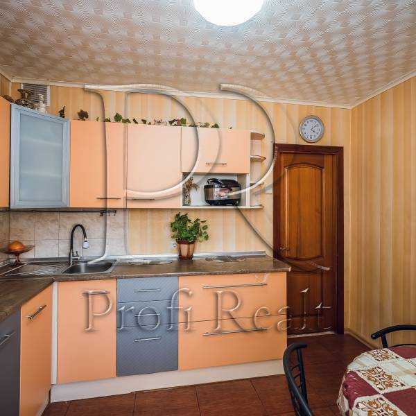 Продаж 2-кімнатної квартири 60 м², Вадима Гетьмана вул., 46А/4