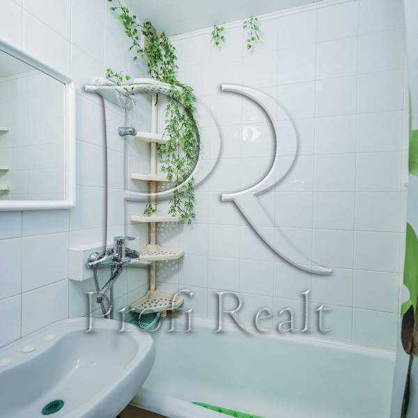 Продаж 2-кімнатної квартири 60 м², Вадима Гетьмана вул., 46А/4