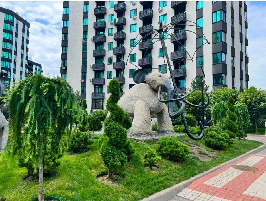 Продаж 1-кімнатної квартири 39.1 м², Героїв Небесної Сотні просп., 16/10