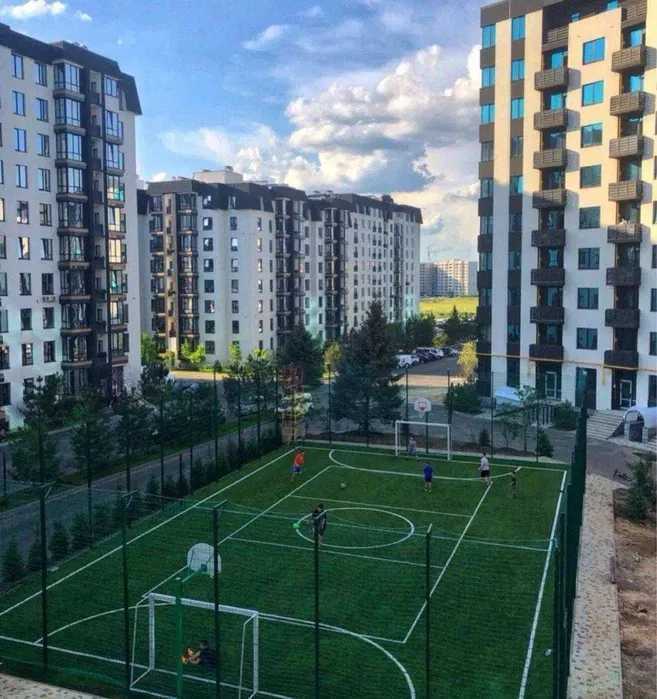 Продаж 1-кімнатної квартири 39.1 м², Героїв Небесної Сотні просп., 16/10