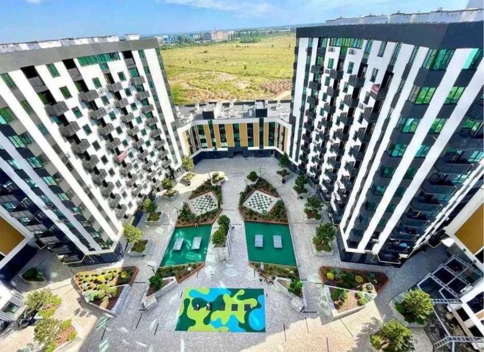 Продаж 1-кімнатної квартири 39.1 м², Героїв Небесної Сотні просп., 16/10