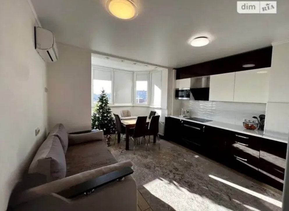 Продажа 2-комнатной квартиры 56 м², Пестеля ул.