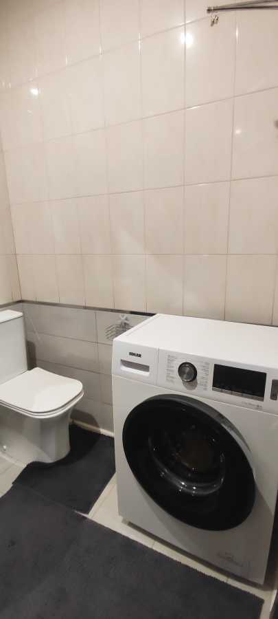Продаж 1-кімнатної квартири 41 м², Виставкова вул., 20