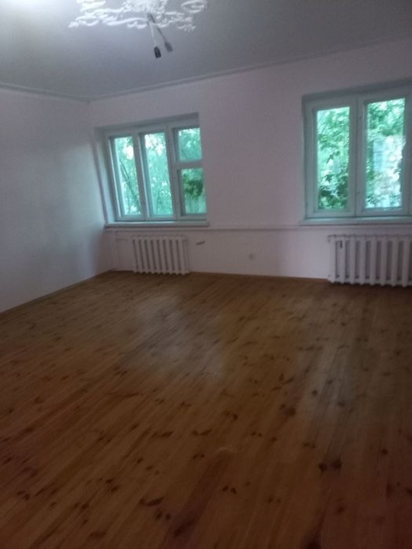 Продаж будинку 220 м²