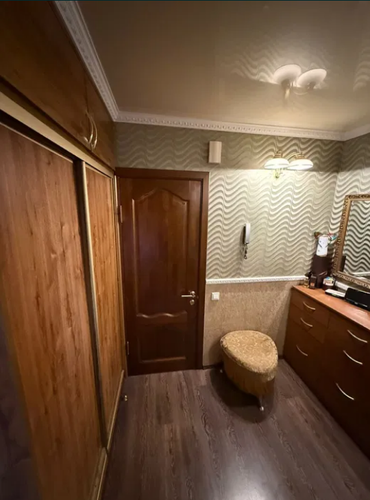 Продажа 2-комнатной квартиры 50 м², Среднефонтанская ул.