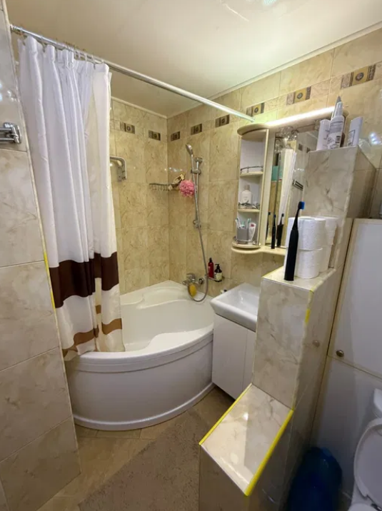 Продажа 2-комнатной квартиры 50 м², Среднефонтанская ул.