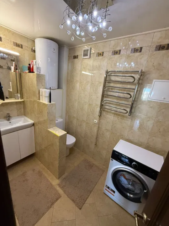Продажа 2-комнатной квартиры 50 м², Среднефонтанская ул.