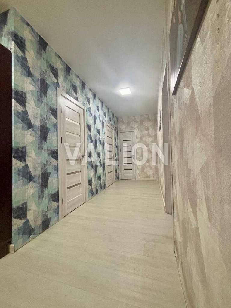 Продаж 2-кімнатної квартири 65.4 м², Сергія Данченка вул., 32