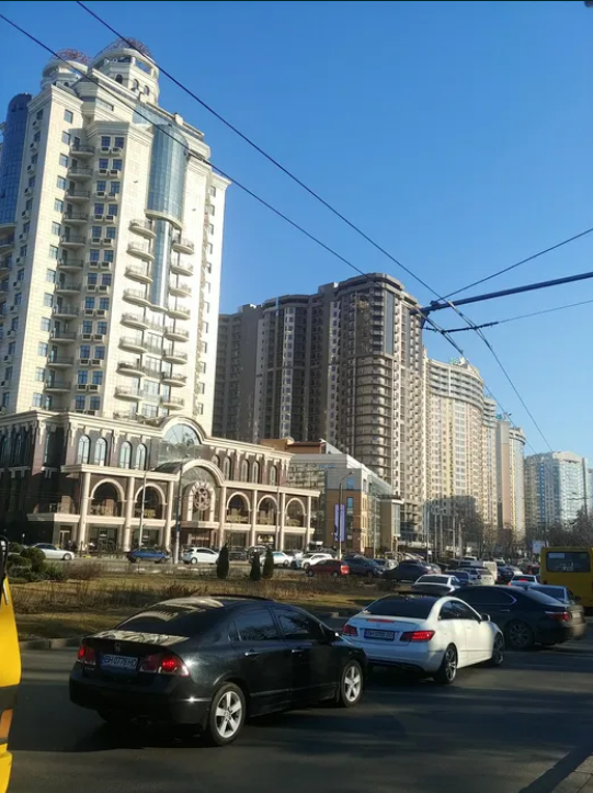 Продажа 1-комнатной квартиры 48 м², Генуэзская ул.