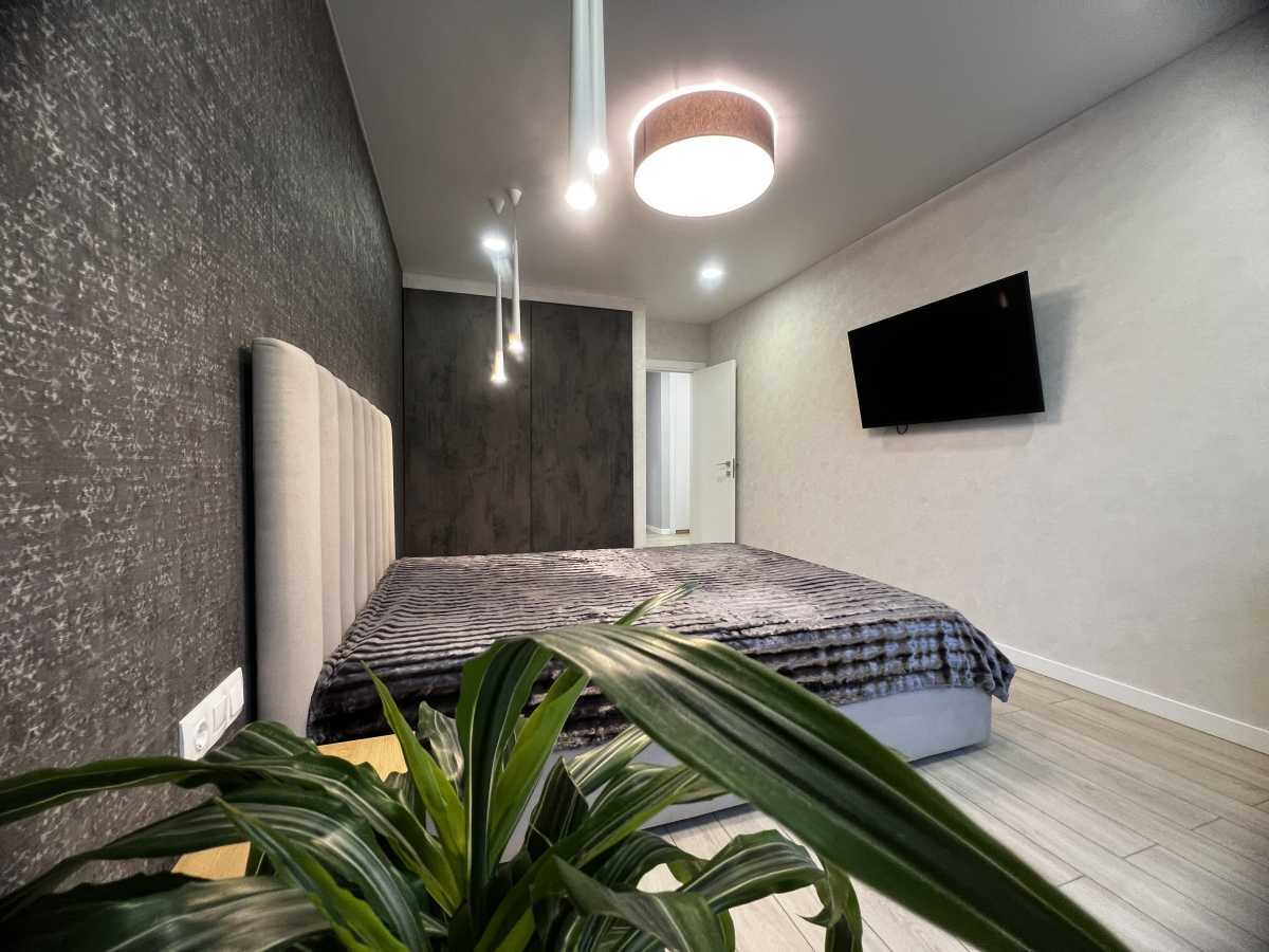 Продаж 1-кімнатної квартири 48.6 м², Стеценка вул., 75б