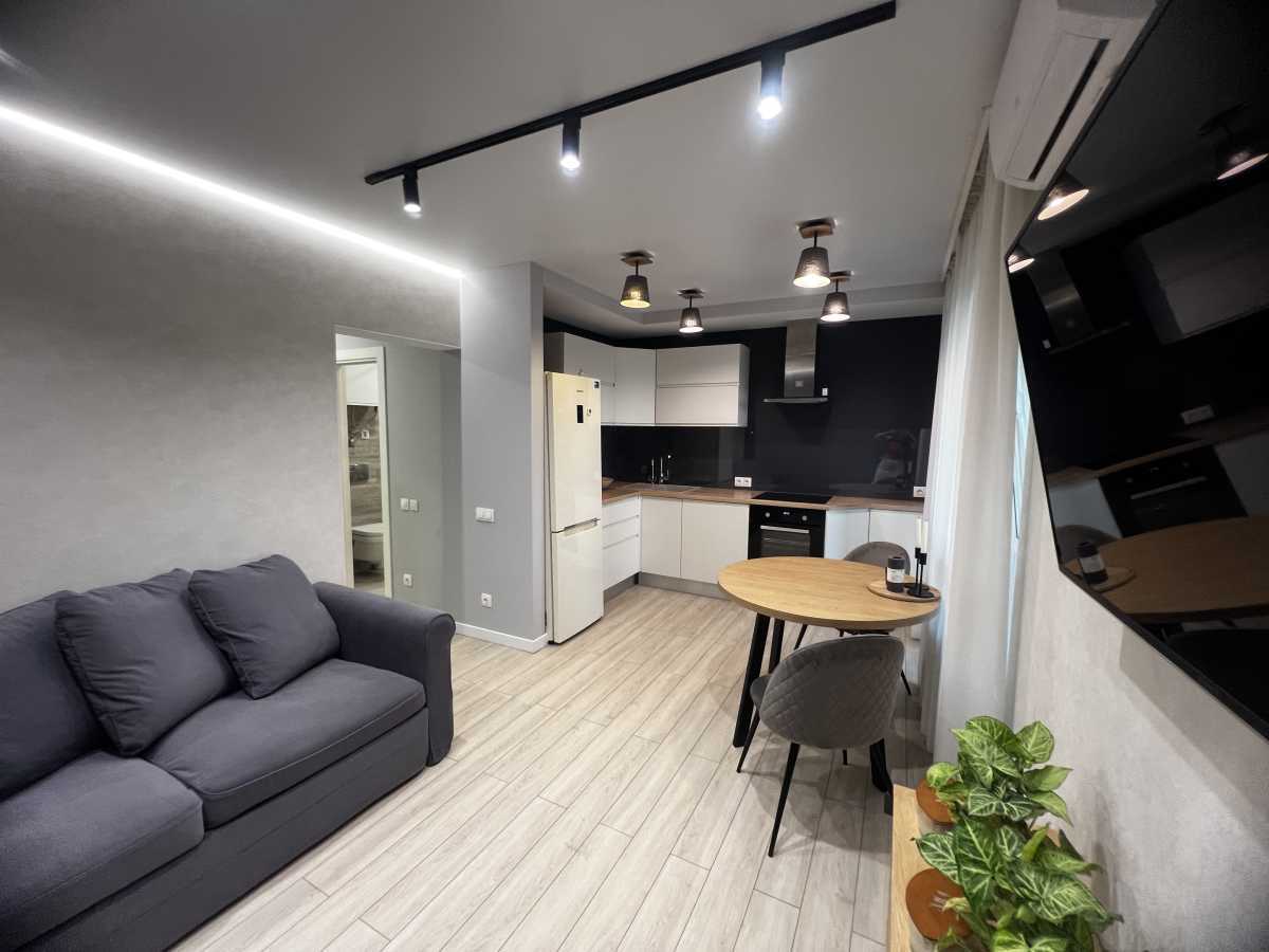 Продаж 1-кімнатної квартири 48.6 м², Стеценка вул., 75б