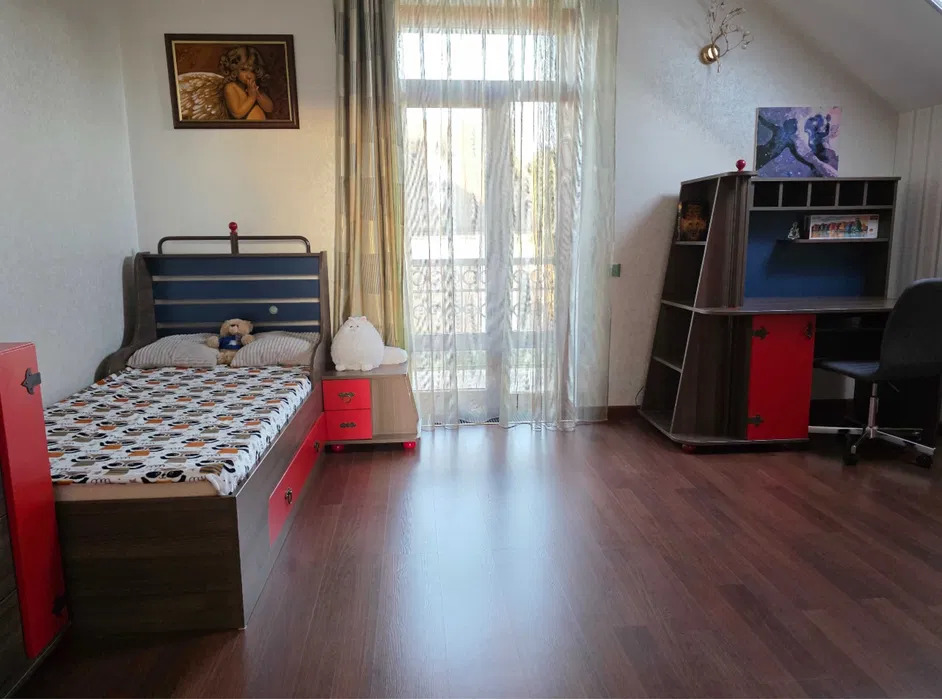 Аренда дома 285 м², Голосеевская ул.