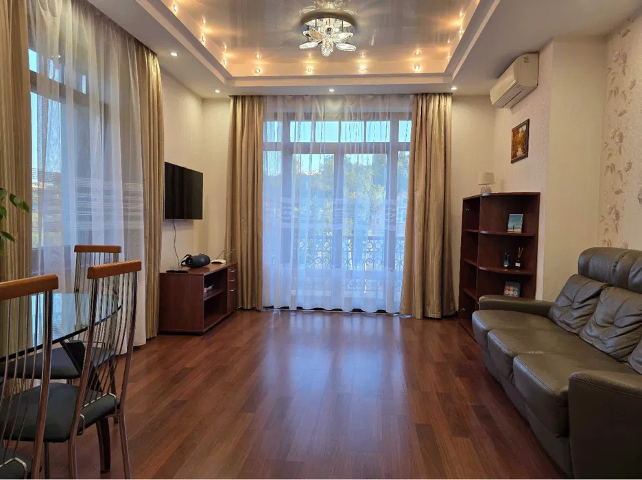 Аренда дома 285 м², Голосеевская ул.