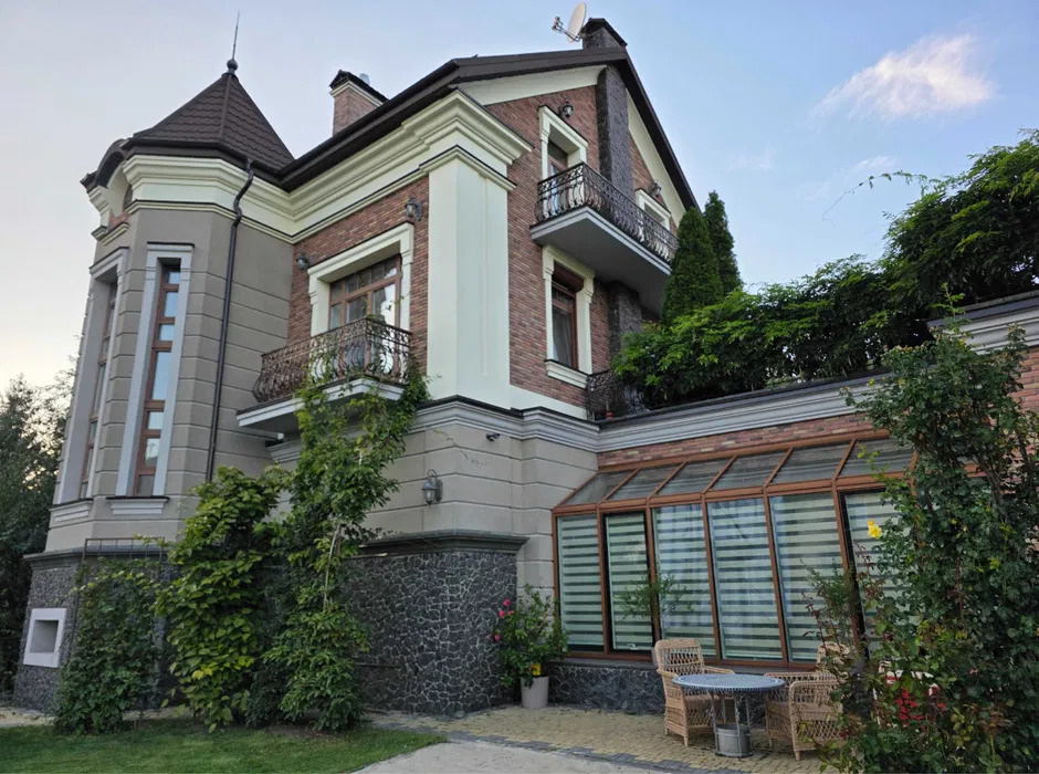 Аренда дома 285 м², Голосеевская ул.