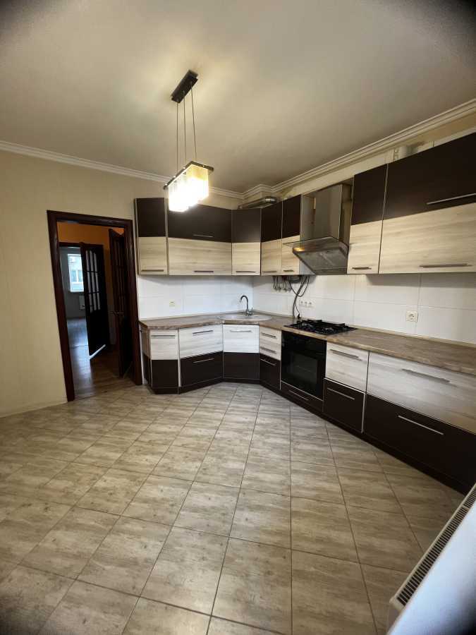 Продаж 1-кімнатної квартири 62 м², Мрії, 7Д