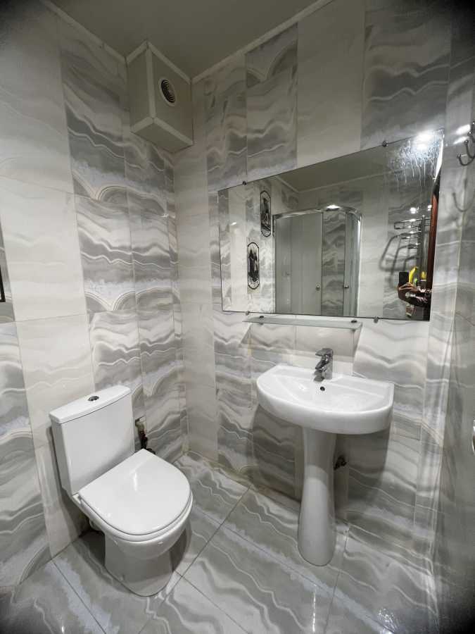 Продаж 1-кімнатної квартири 62 м², Мрії, 7Д