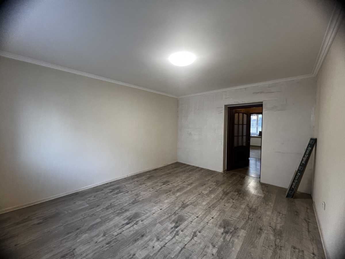 Продаж 1-кімнатної квартири 62 м², Мрії, 7Д