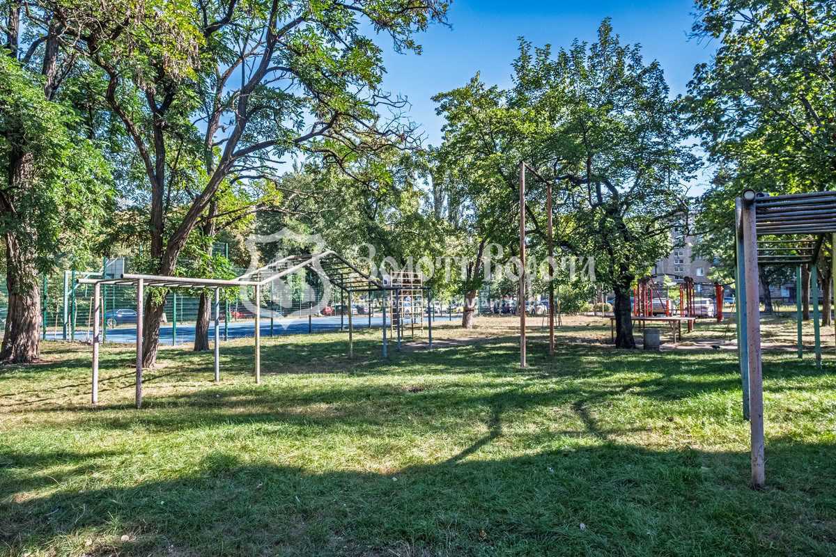 Продаж 2-кімнатної квартири 47 м², Петра Запорожця вул., 11А