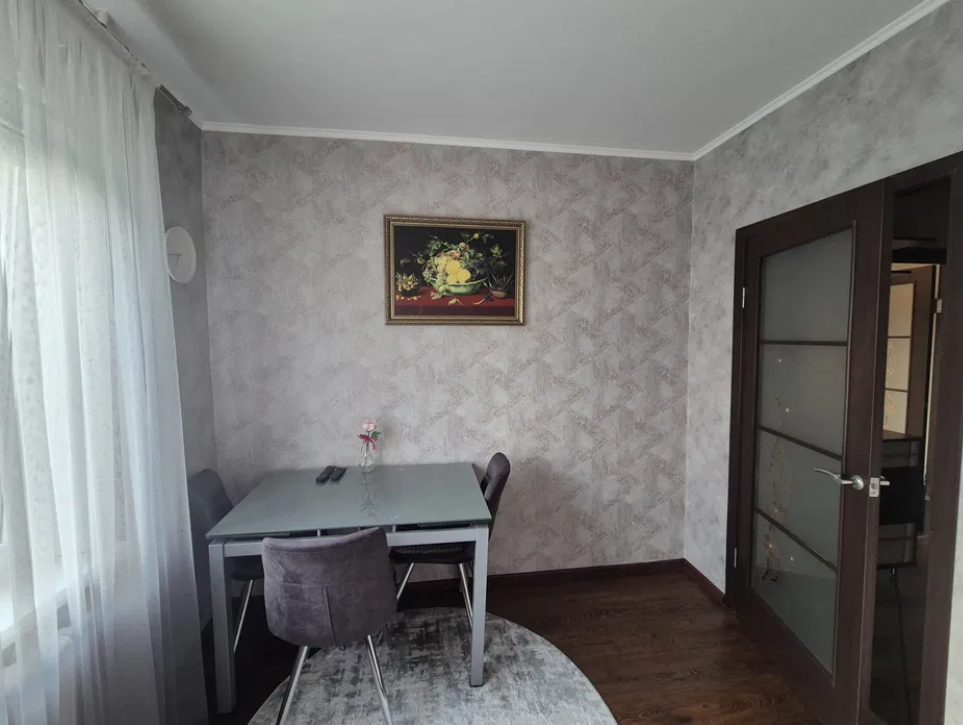 Продаж 1-кімнатної квартири 36 м², Небесної сотні просп.