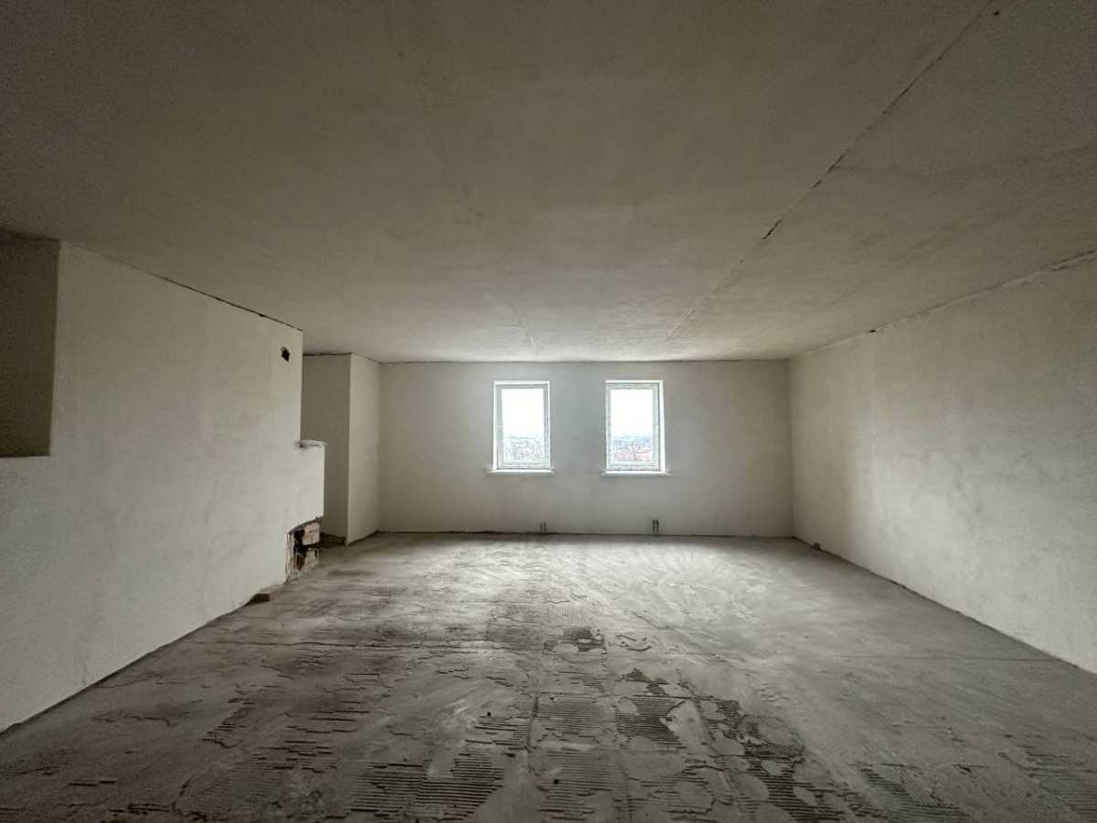 Продаж 3-кімнатної квартири 125 м², Вереснева вул., 22