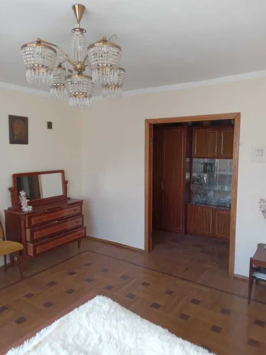 Продаж 2-кімнатної квартири 53 м², Адміральський просп.