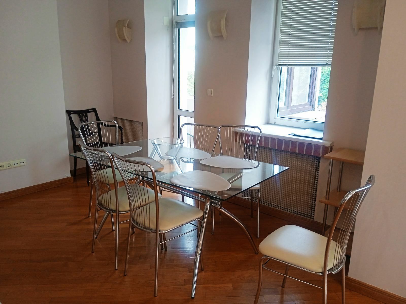 Аренда 4-комнатной квартиры 180 м², Ковпака ул., 17