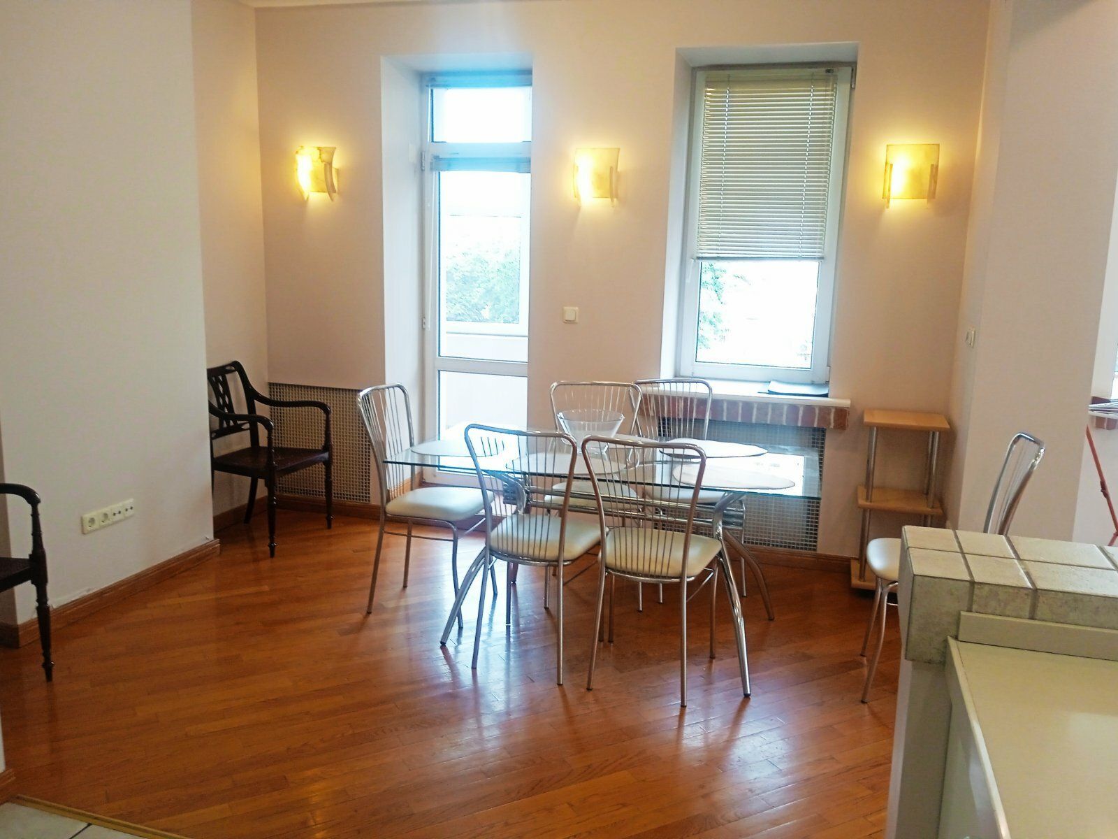 Аренда 4-комнатной квартиры 180 м², Ковпака ул., 17
