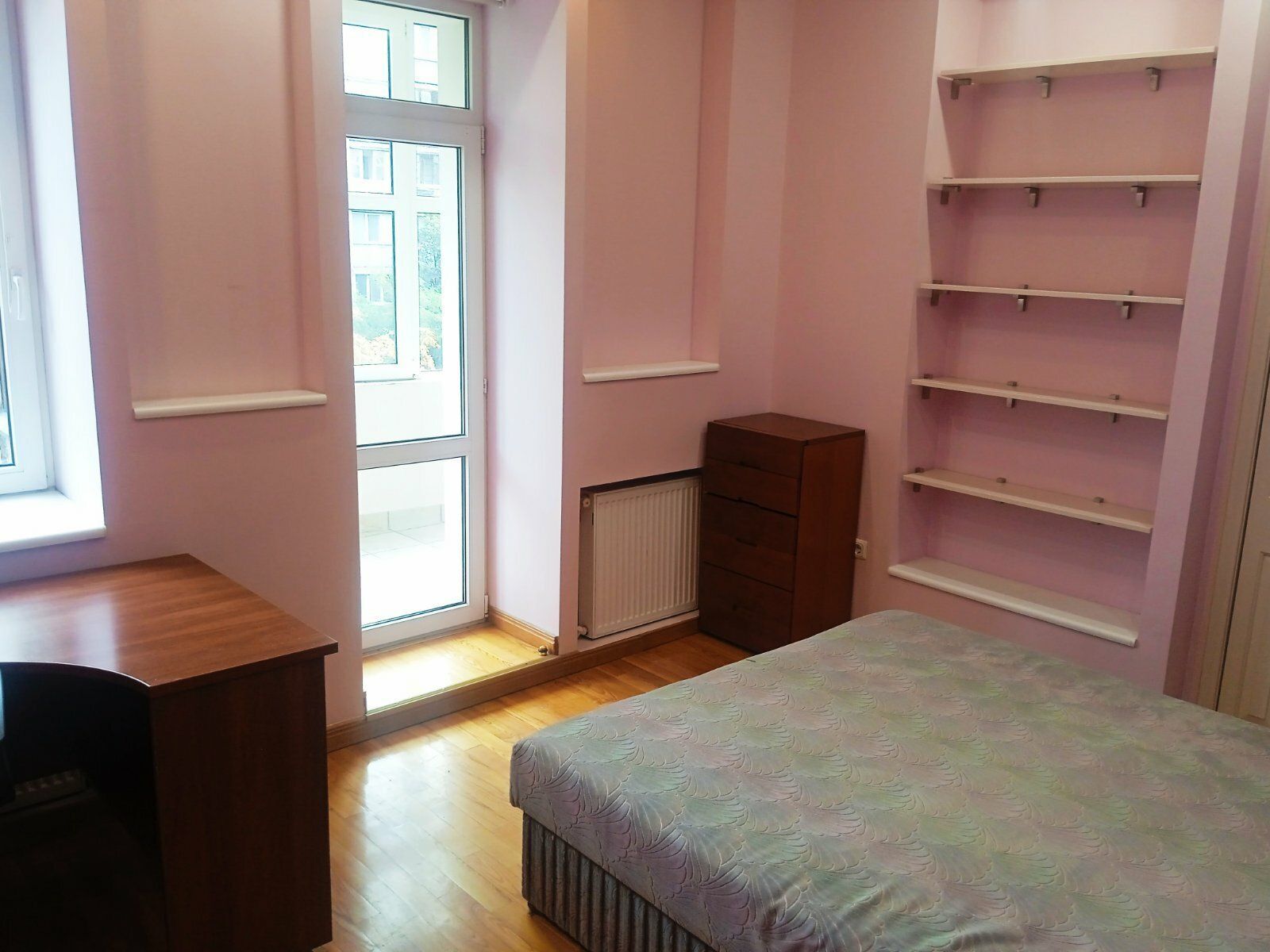 Аренда 4-комнатной квартиры 180 м², Ковпака ул., 17
