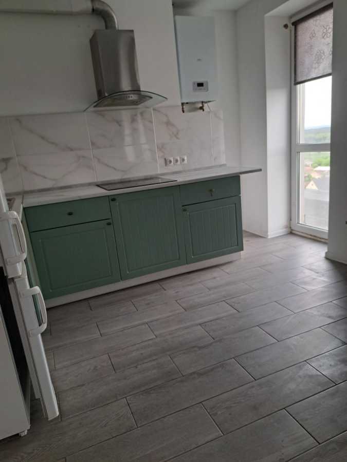 Продаж 1-кімнатної квартири 35 м², Вереснева вул., 22
